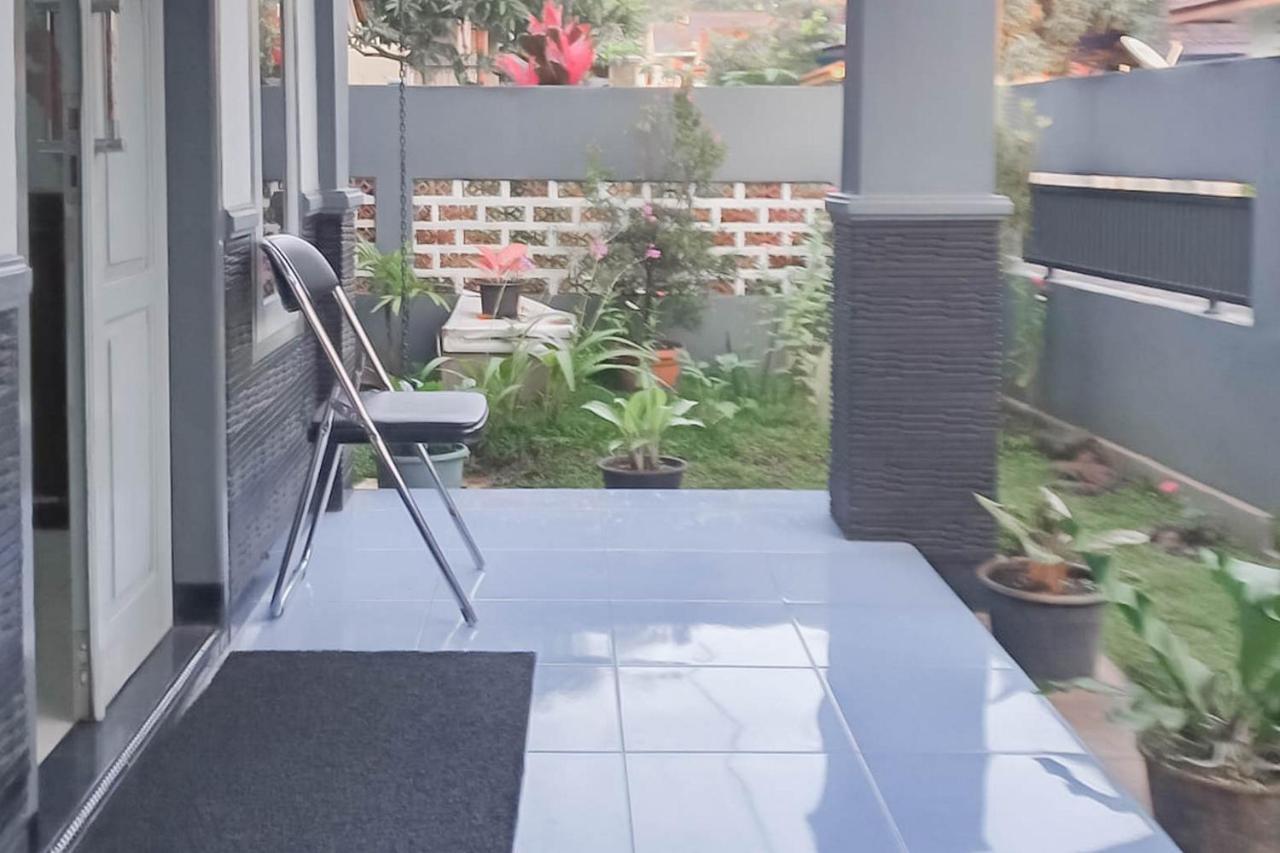 Triyoga Homestay Syariah Redpartner Sangkanurip Екстериор снимка