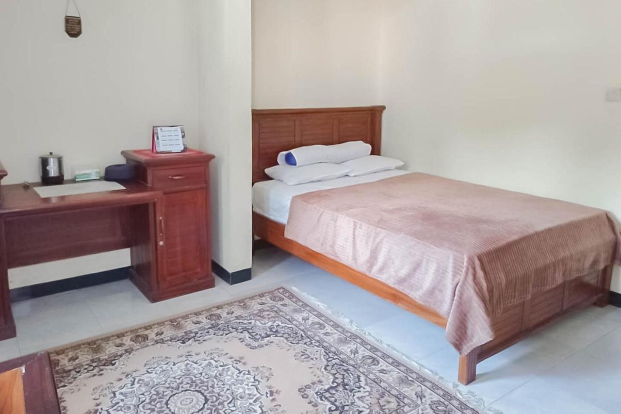 Triyoga Homestay Syariah Redpartner Sangkanurip Екстериор снимка